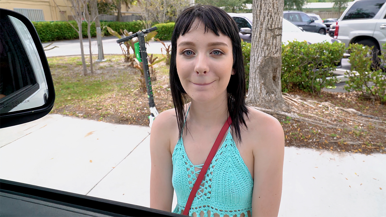 Ultra Ultra Cute Teen Is Flashing Her Lil Jugs To The Driver 